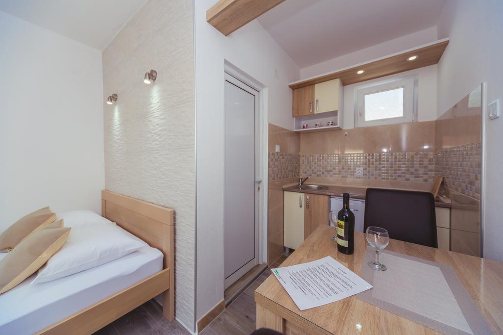 Apartmani "Nebo" Sutomore Dış mekan fotoğraf